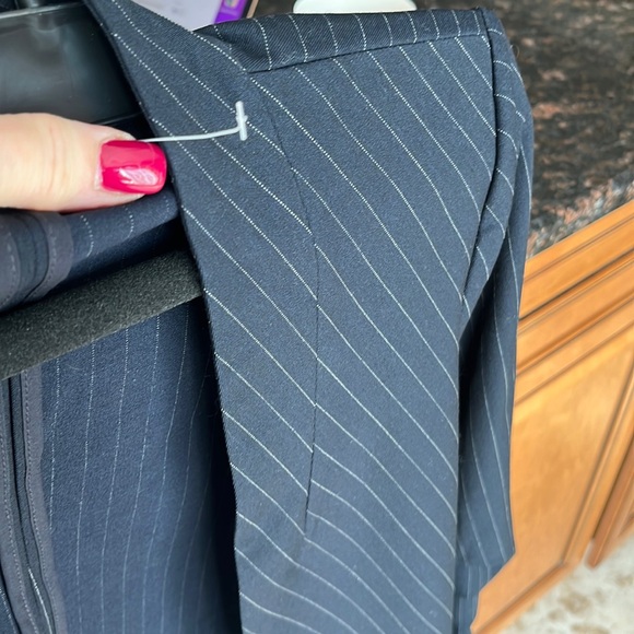Rachel Zoe Classic Navy Pinstripe Open Front Collarless Blazer Size XS - Picture 3 of 14